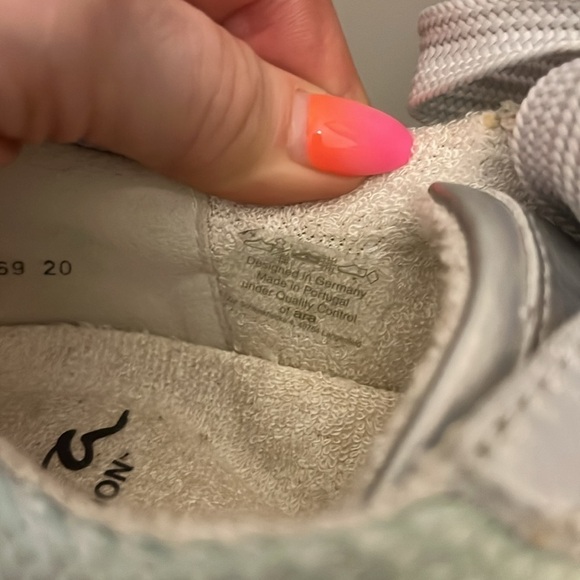 Ara Leigh Pastel Rainbow Sneakers Ombre Size 5 Fusion Removable Inserts Comfort - Picture 9 of 11